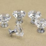 Akril bútorgomb 2,5 cm